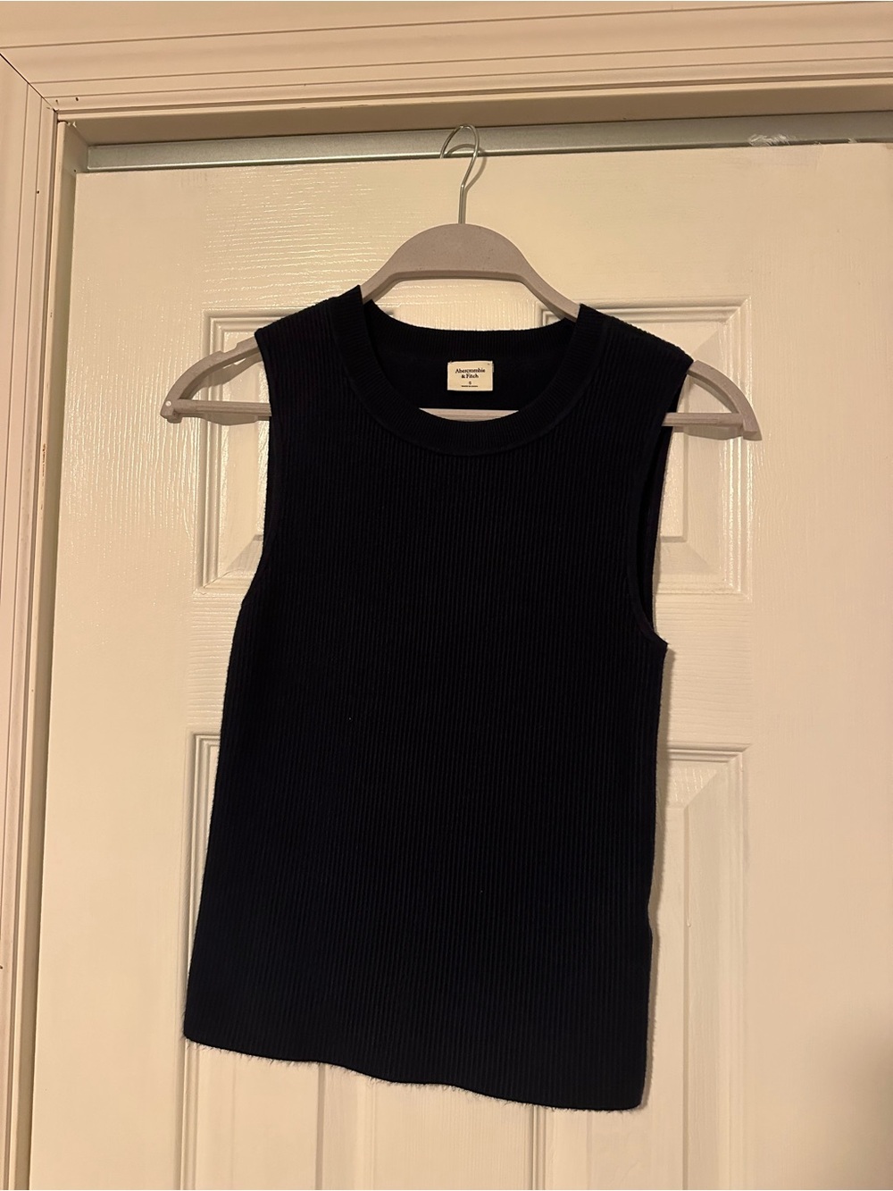 Abercrombie Ottoman Sleeveless Top size SMALL